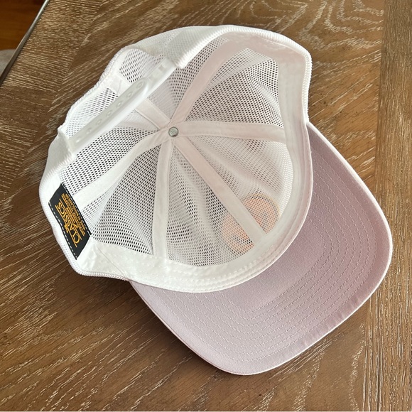 YP Classics smiley face mesh SnapBack ballcap - Picture 3 of 5